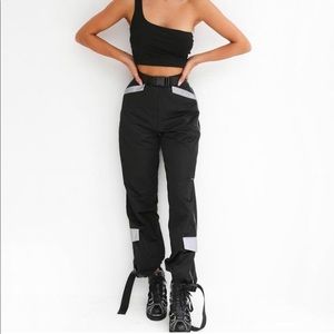 I am Gia Neptune pant. Size small. Worn once